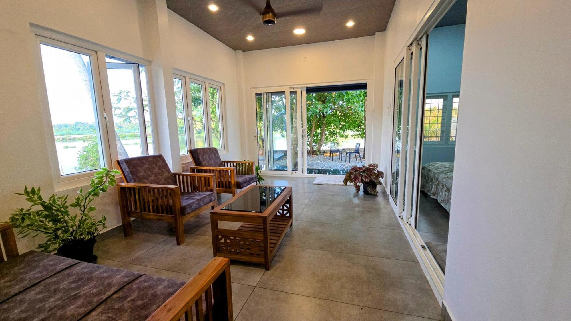 Pradeep'S Backwater Villa Kochi Luaran gambar